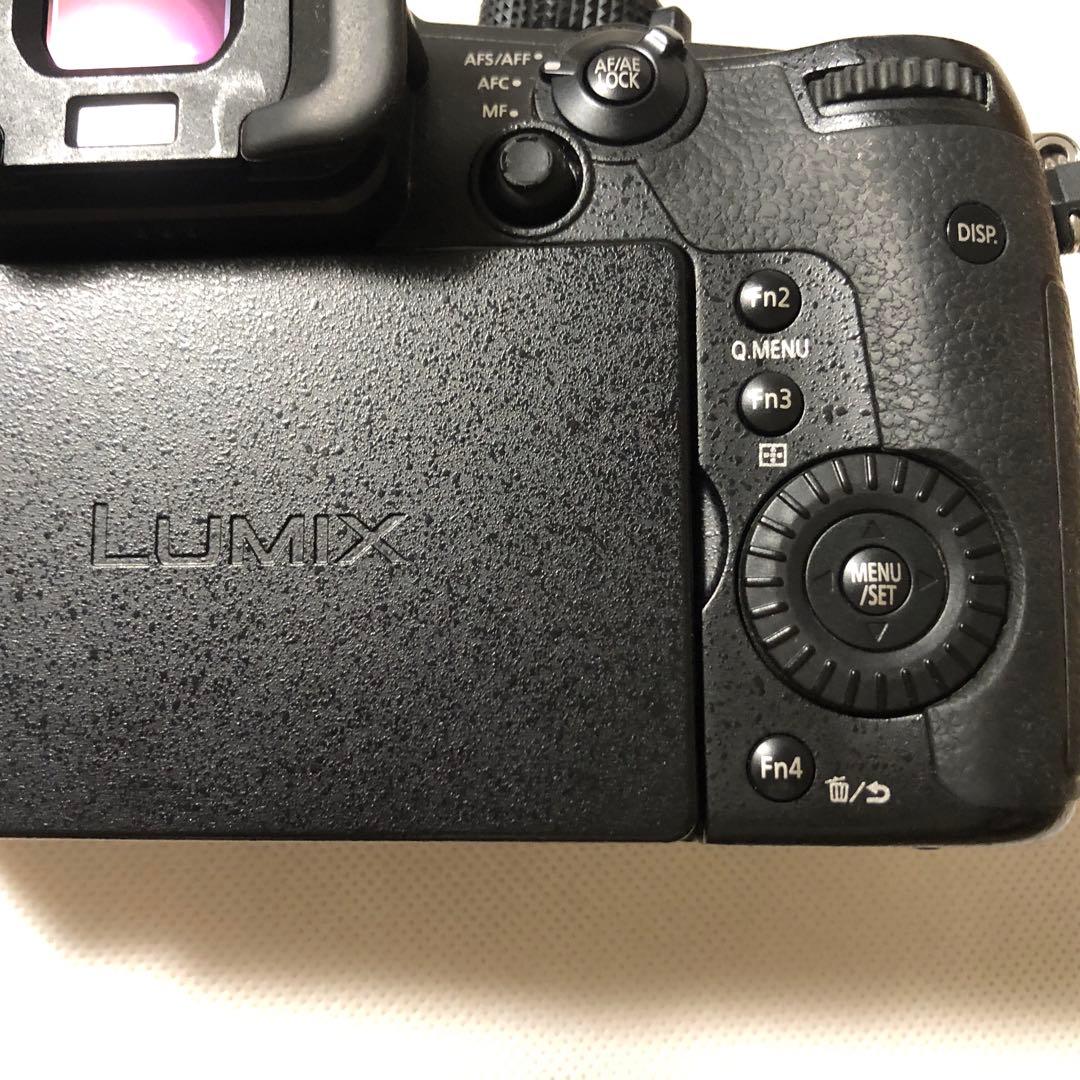 パナソニック　ミラーレLUMIX GH5-K カメラ 本体