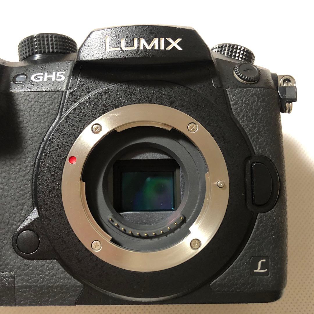 パナソニック　ミラーレLUMIX GH5-K カメラ 本体