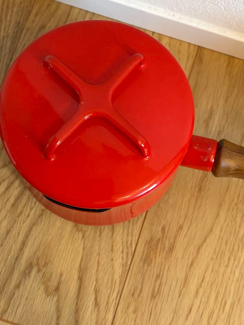 DANSK 赤い片手鍋 木製ハンドル 未使用