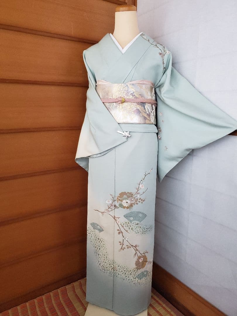 【着物・帯セット＊】水色の訪問着　スワトウ刺繍　盛り金　白金色の袋帯