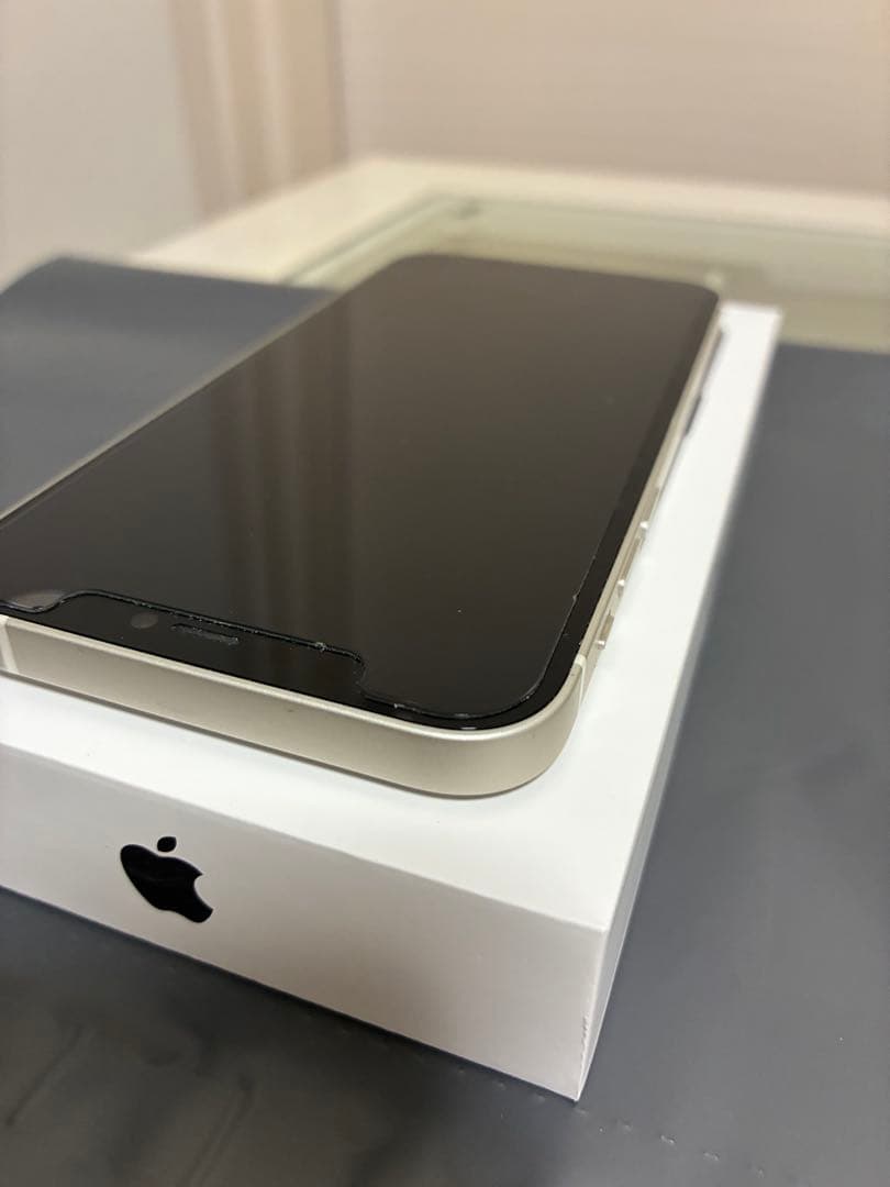 iPhone12本体128GB ホワイト