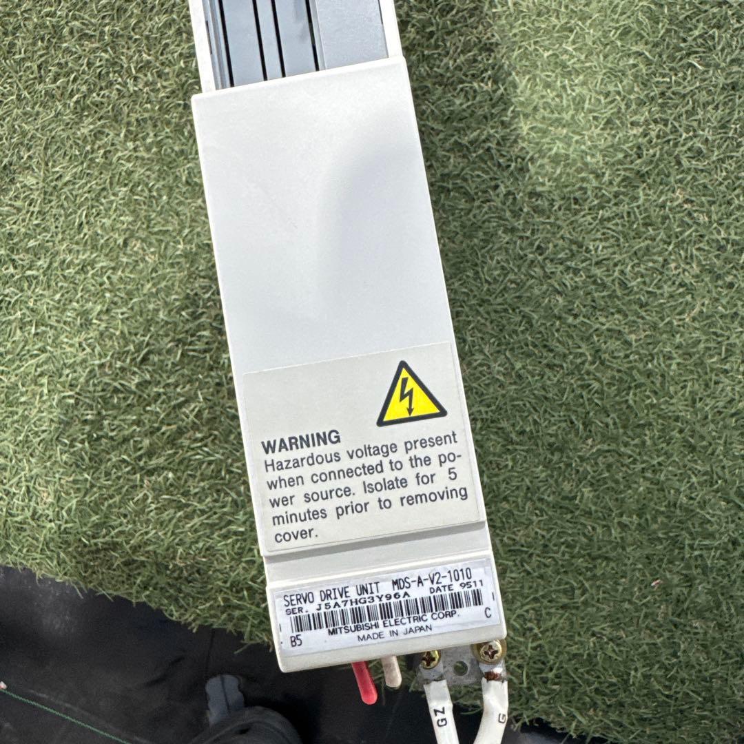 三菱電機 SERVO DRIVE UNIT MDS-A-V2-1010