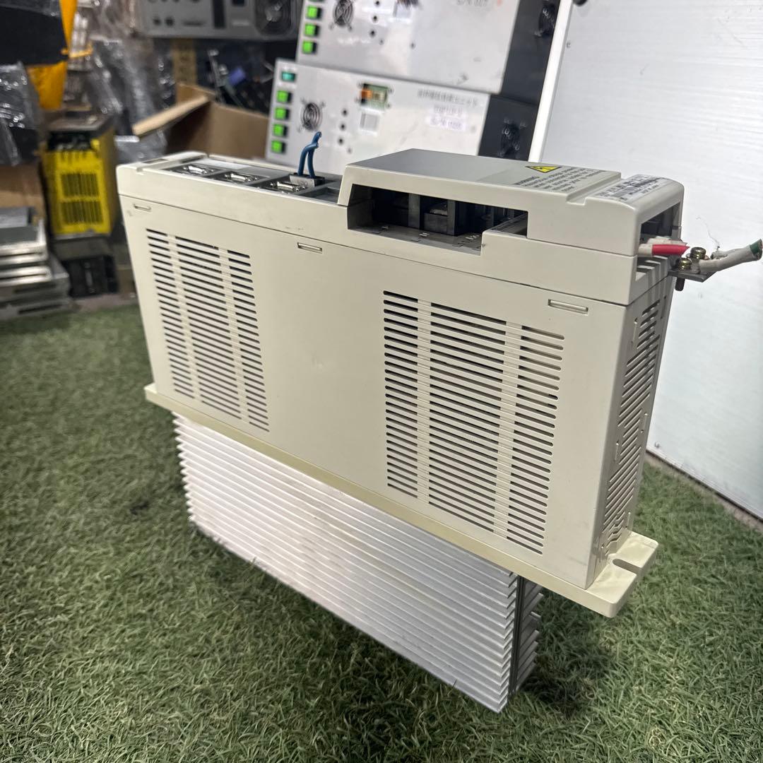 三菱電機 SERVO DRIVE UNIT MDS-A-V2-1010