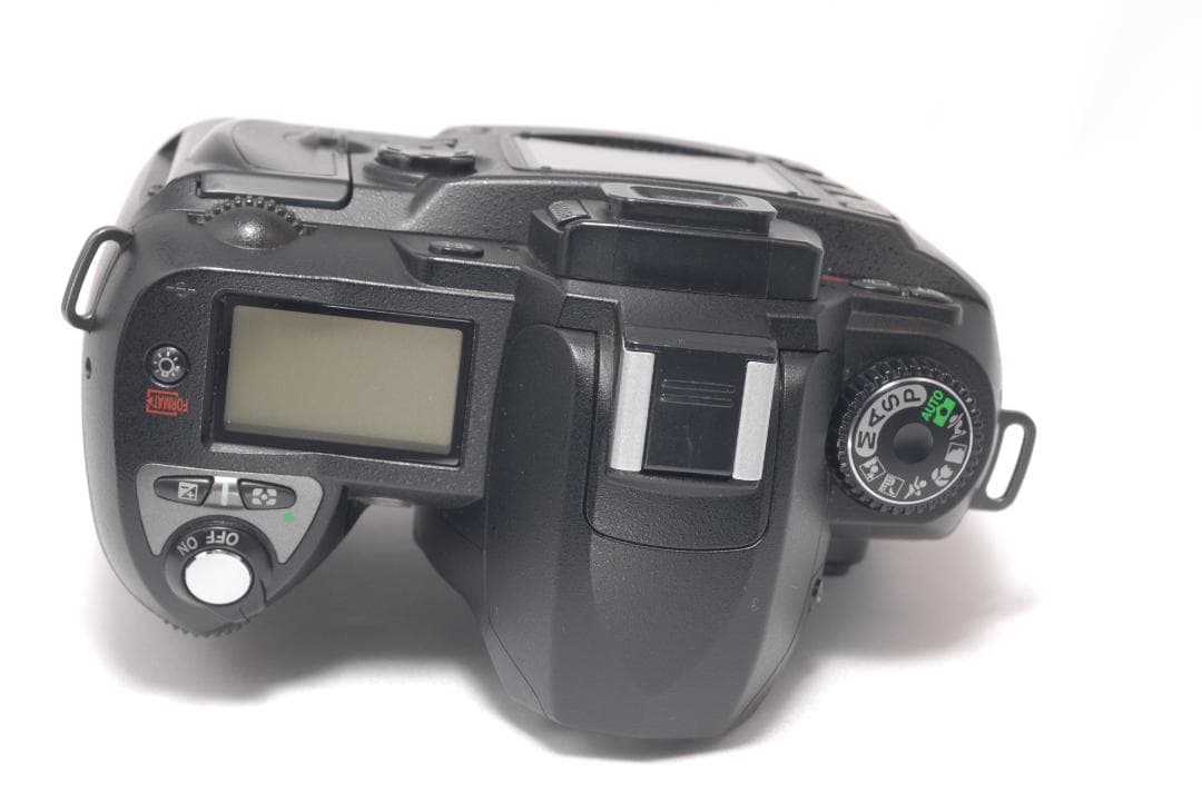 ⭐️高速シャッター⭐️Nikon D70　ニコン　デジタル一眼レフ　カメラ