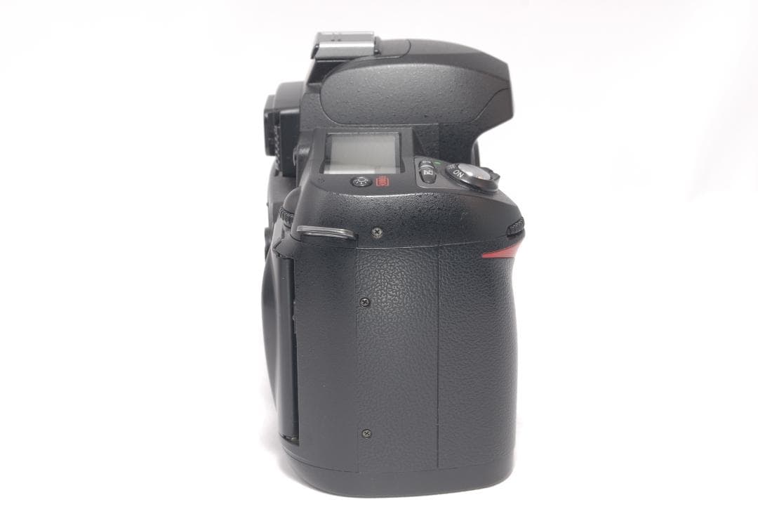 ⭐️高速シャッター⭐️Nikon D70　ニコン　デジタル一眼レフ　カメラ