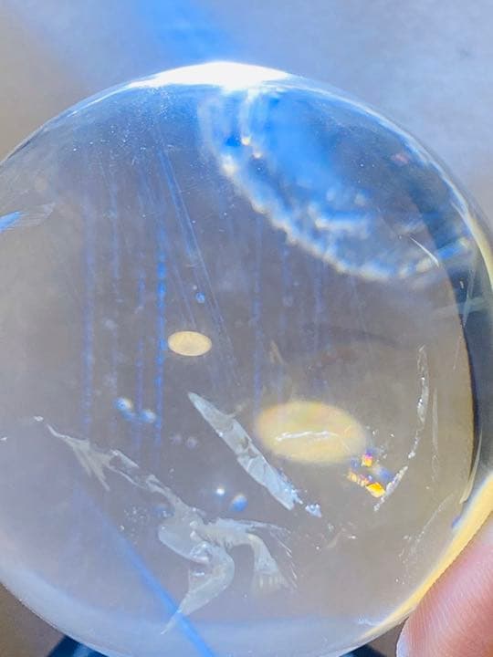 59.5㍉　299g 天然石　水晶球 エンジェルラダークオーツ　綺麗な青光