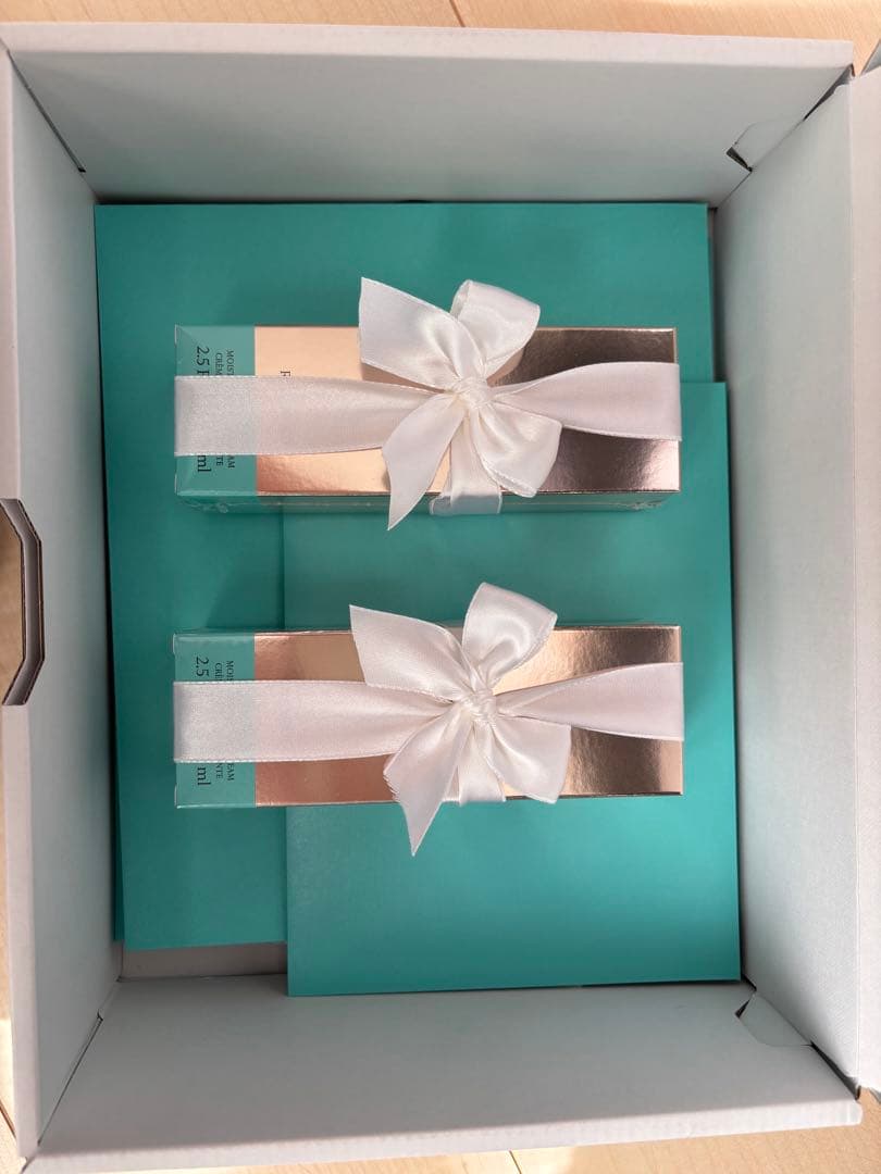 Tiffany & Co. ローズゴールドモイスチャライジング ハンドクリーム