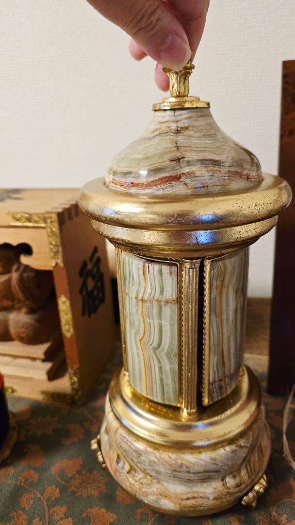 金箔・大理石　REUGE製オルゴール　バレエダンスフィギュア付き大理石装飾品