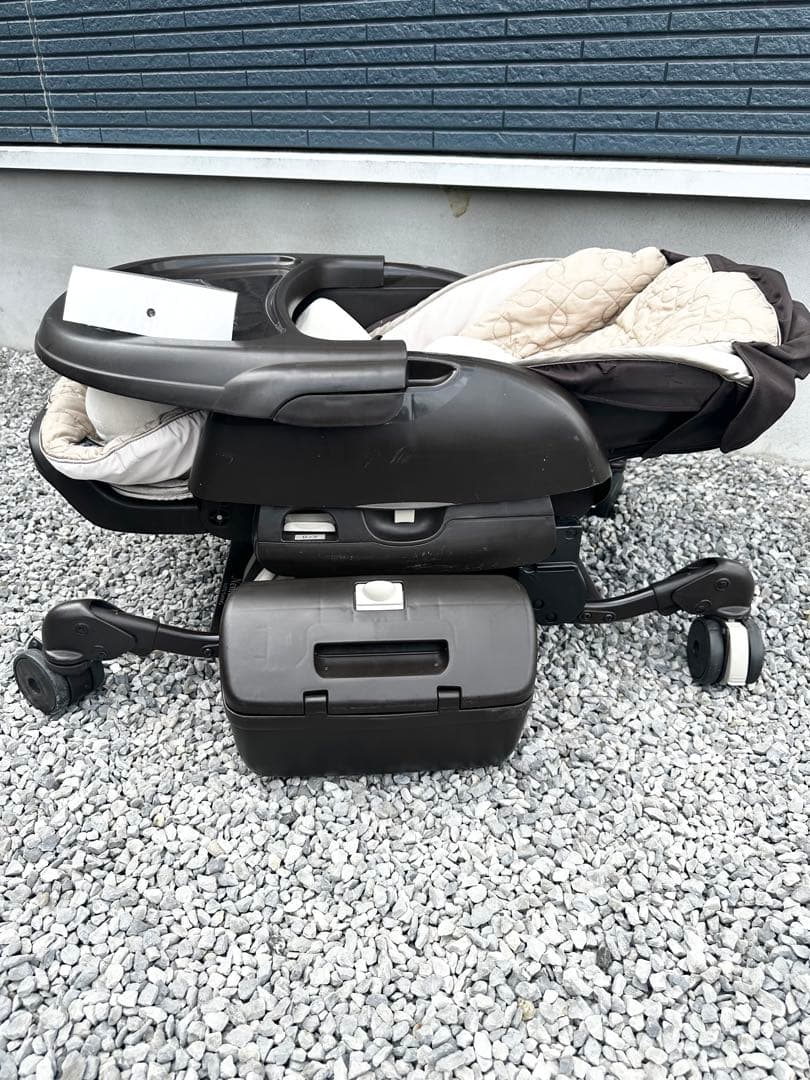 コンビ　ネムリラ　オートスウィング　ホワイトレーベル　ハイローチェア