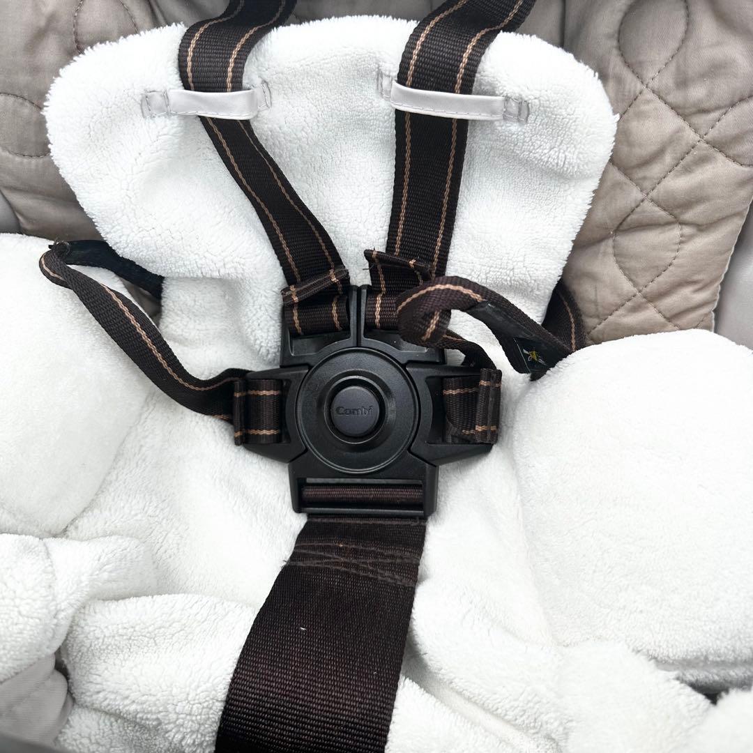 コンビ　ネムリラ　オートスウィング　ホワイトレーベル　ハイローチェア