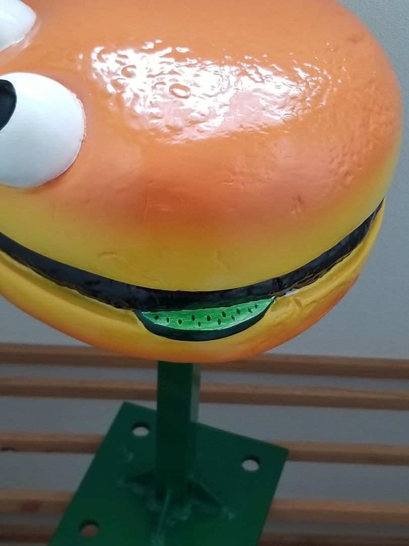 ハンバーガーパッチ　スタチュー　スタンド