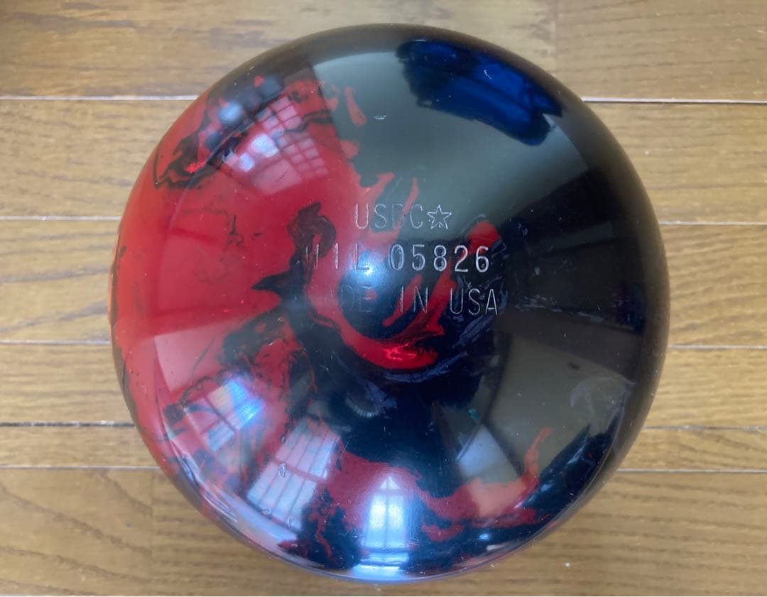 モーティブ、ボウリングボール、バッグと未使用シューズカバーセット15ポンド