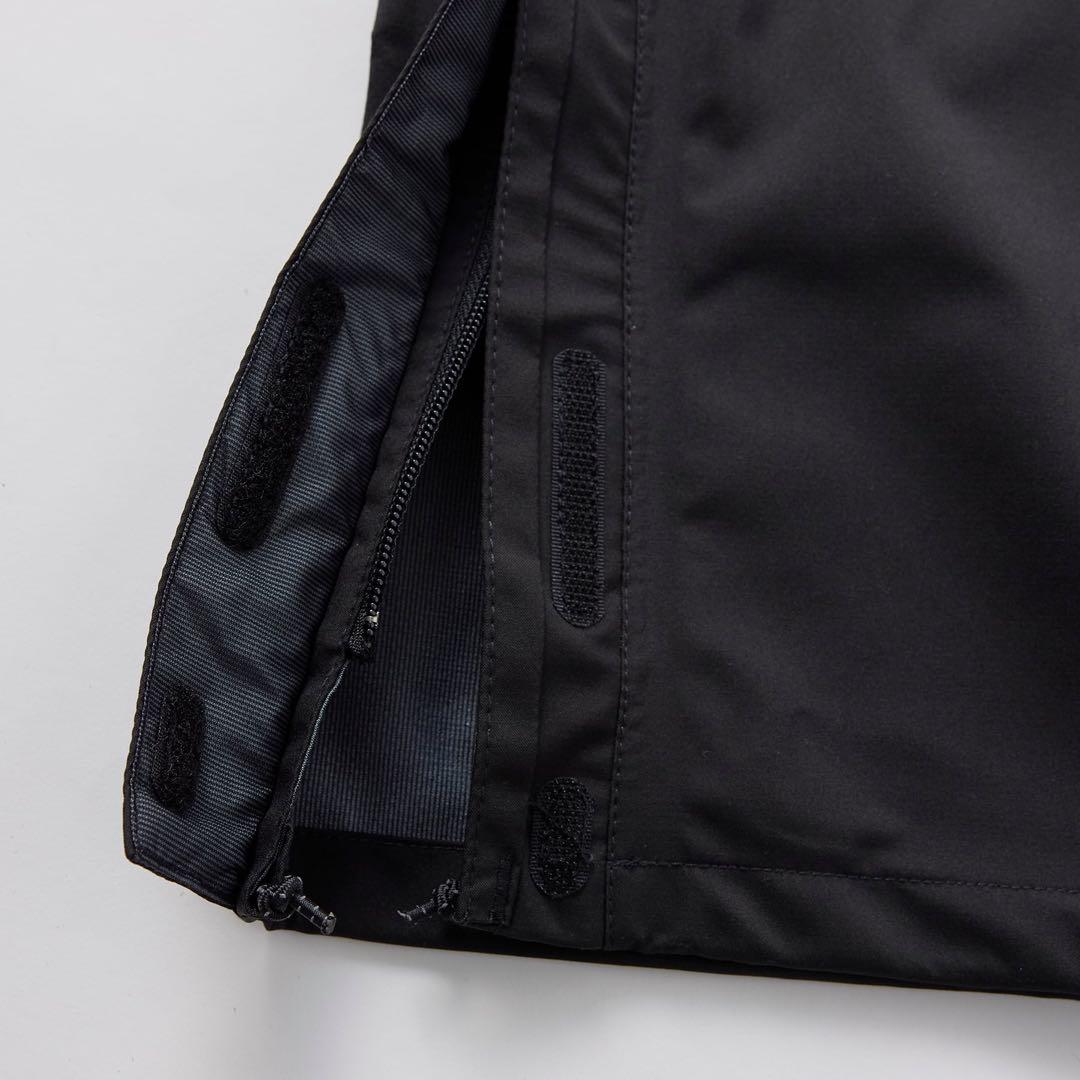 ロゴパターンBREATHTECH® 3LAYERレイン ビブパンツ　Lサイズ