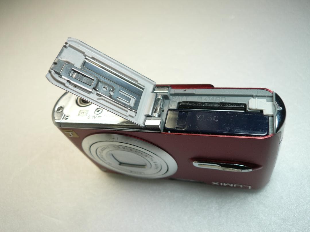 LUMIX★DMC-FX07⭐️極美品⭕️安心の実働品★エンジ色