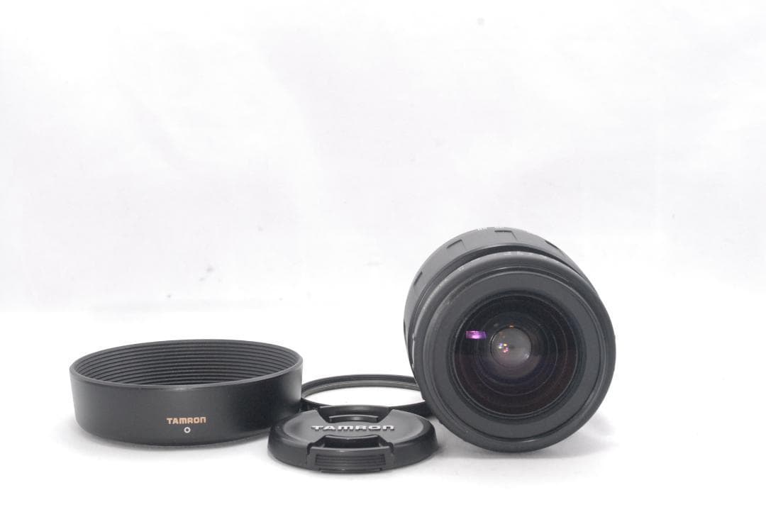 届いてすぐ使える✨Nikon D7200 デジタル一眼レフ レンズ付き　標準