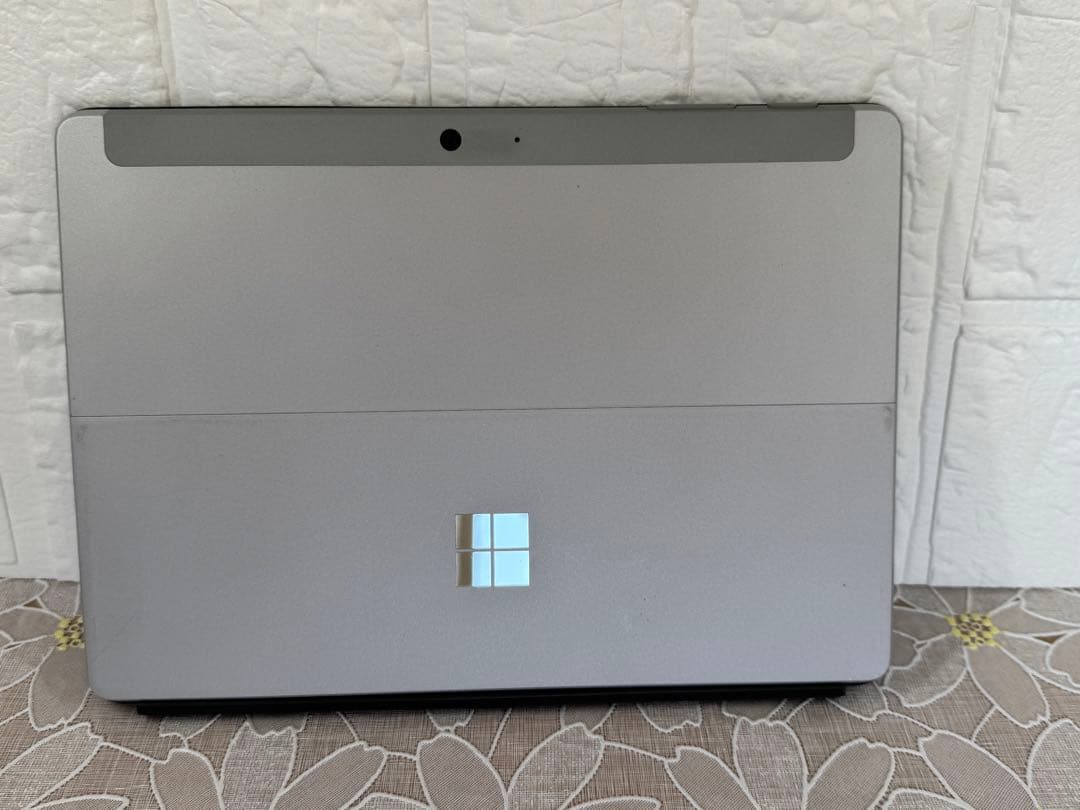 極美品 Surface Go2 キーボード 10.5型 タッチ液晶 タブレット