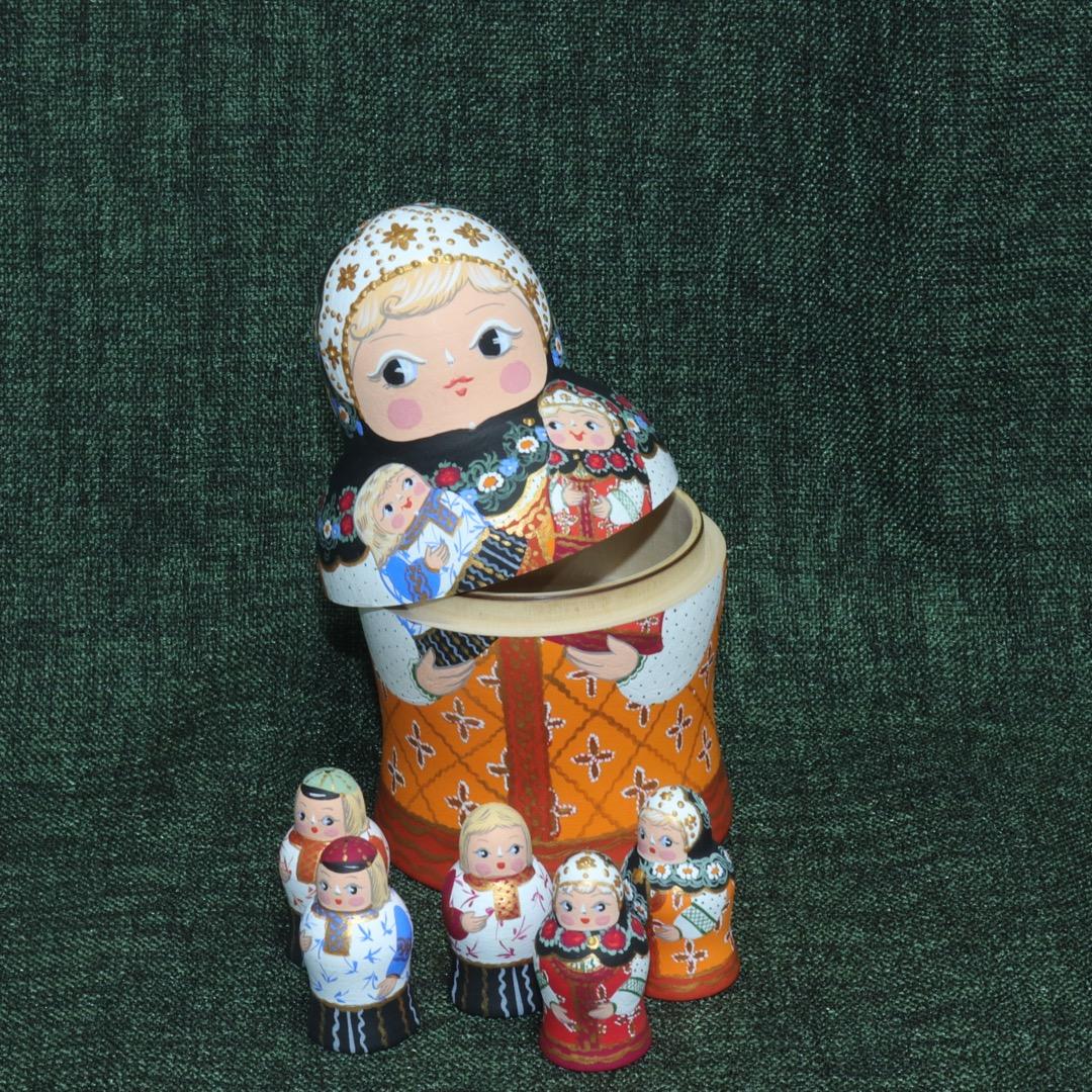 【美品】マトリョーシカ Lyudmila リュドミーラ