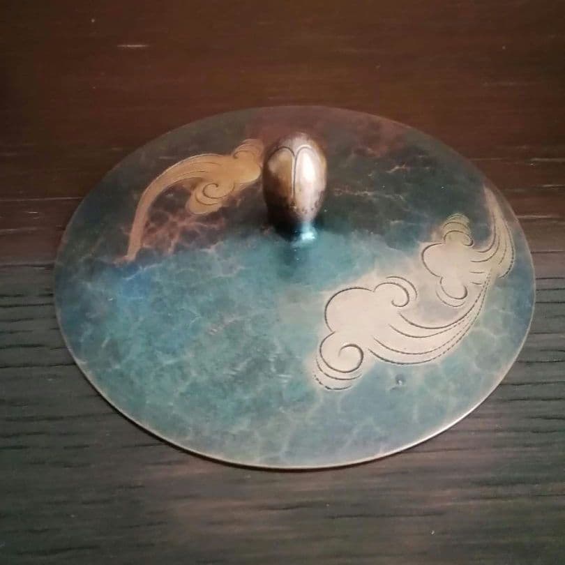逸品　玉川堂　鎚起銅器　兎図紋　蓋物　小物入れ　煙草入れ　和骨董　アンティーク