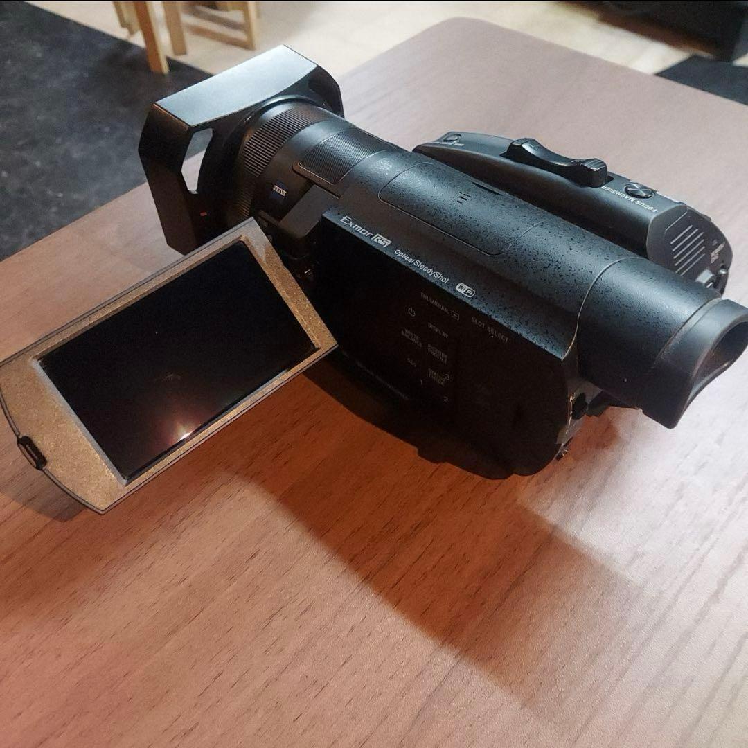 Sony FDR-AX700 ビデオカメラ 本体