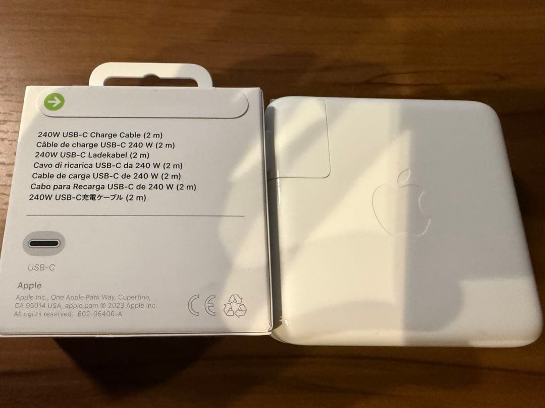 MacBook Pro 2019 13インチ　マジックマウスブラック付