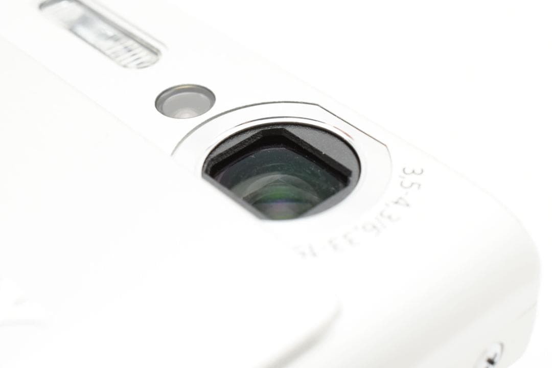 極美品 SONY Cyber−Shot T70 シルバー 付属品完備 動作確認済