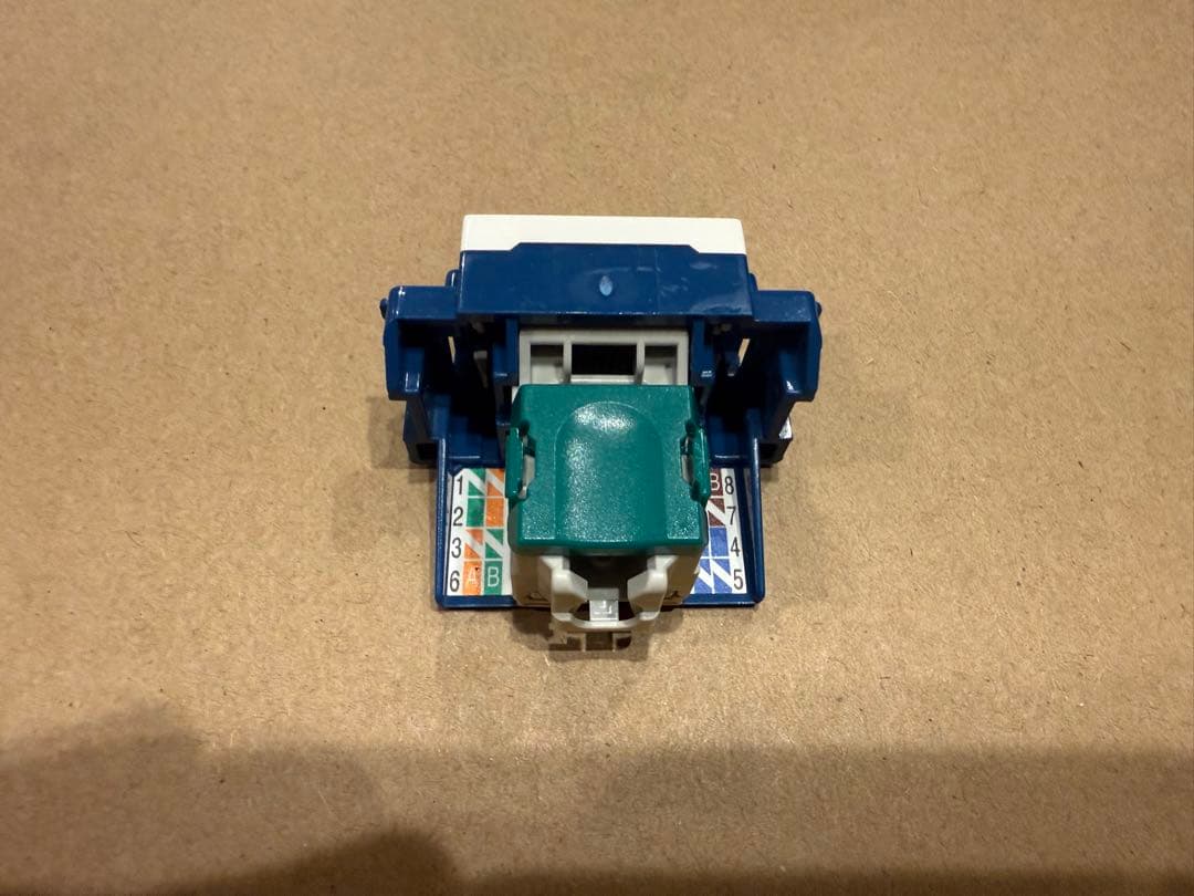 パナソニック　NR3610w 情報モジュラージャック