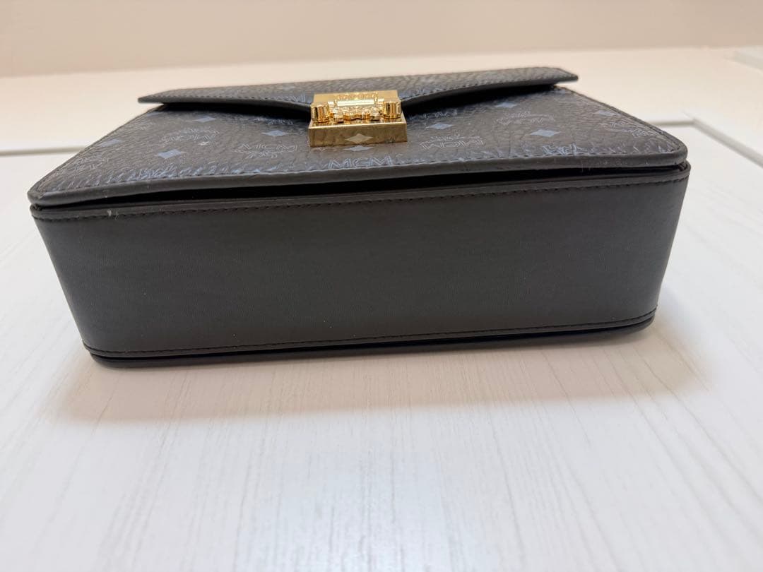 MCM ブラックレザーハンドバック2wayショルダーバッグ