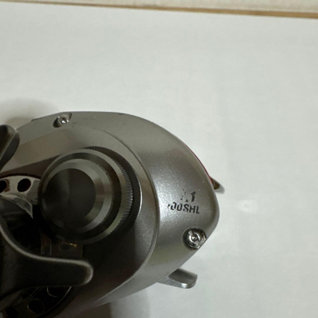 チーム　ダイワ　TD ジリオン　100SHL 7.1 釣具　ルアー　リール