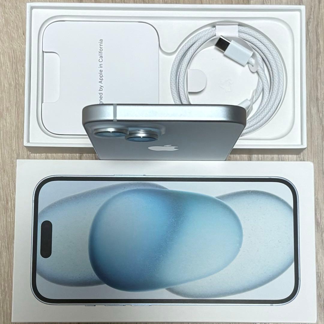 ほぼ新品バッテリー容量100% iPhone15 128GB SIMフリー 本体