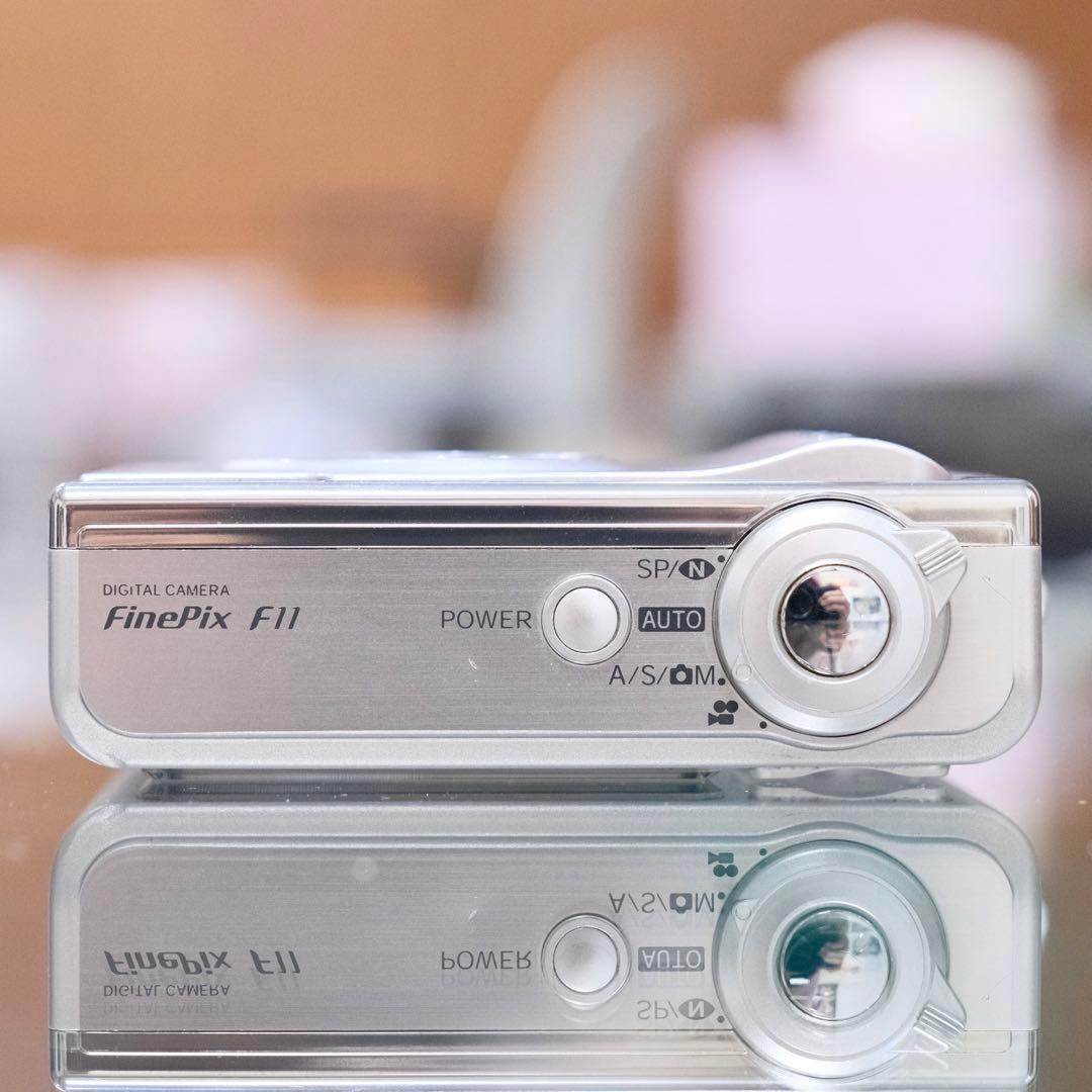 美品名機 動作品 平成レトロ CCD FUJI FILM FinePix F11