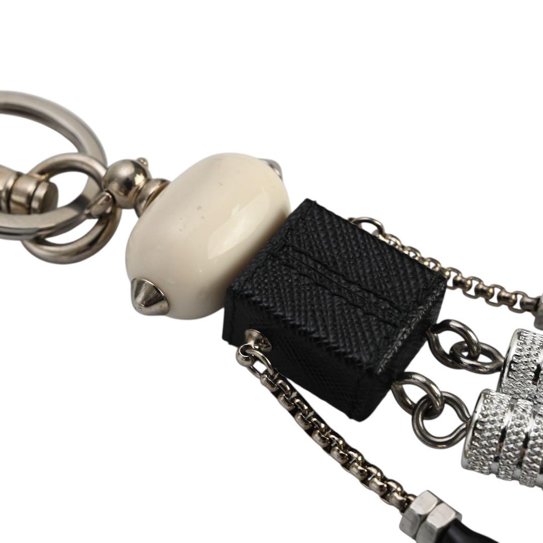 【極美品】プラダ　ロボット　キーホルダー　キーリング　ストラップ　サフィアーノ