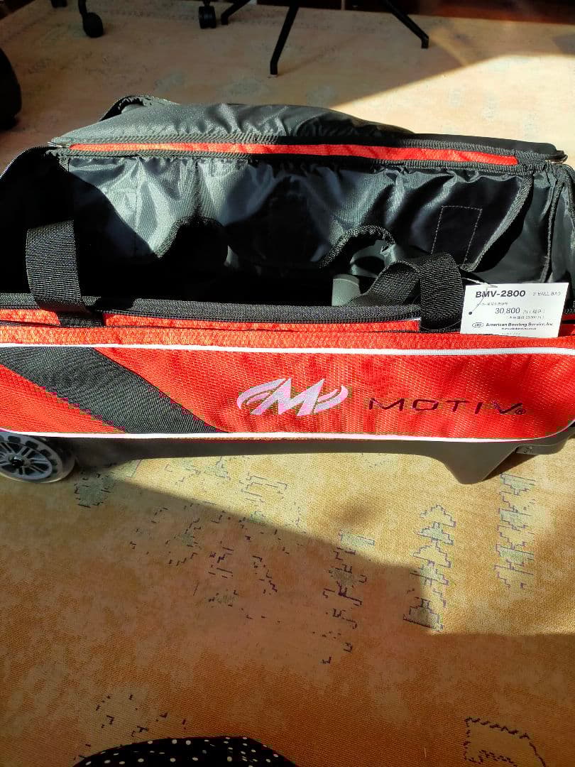 【新品】MOTIV BMV-2800 ボウリングバッグ ★【東京都内は無料配送】
