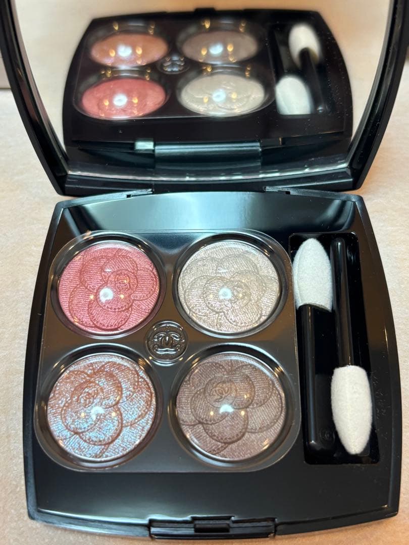 数量限定新品未使用CHANELレキャトルオンブル 387ユートピア アイシャドウ