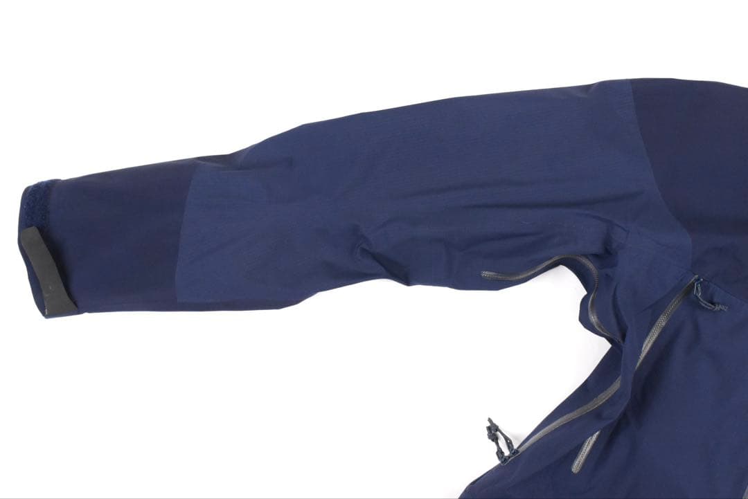 ARC’TERYX THETA SL JACKET ''SHADOW''