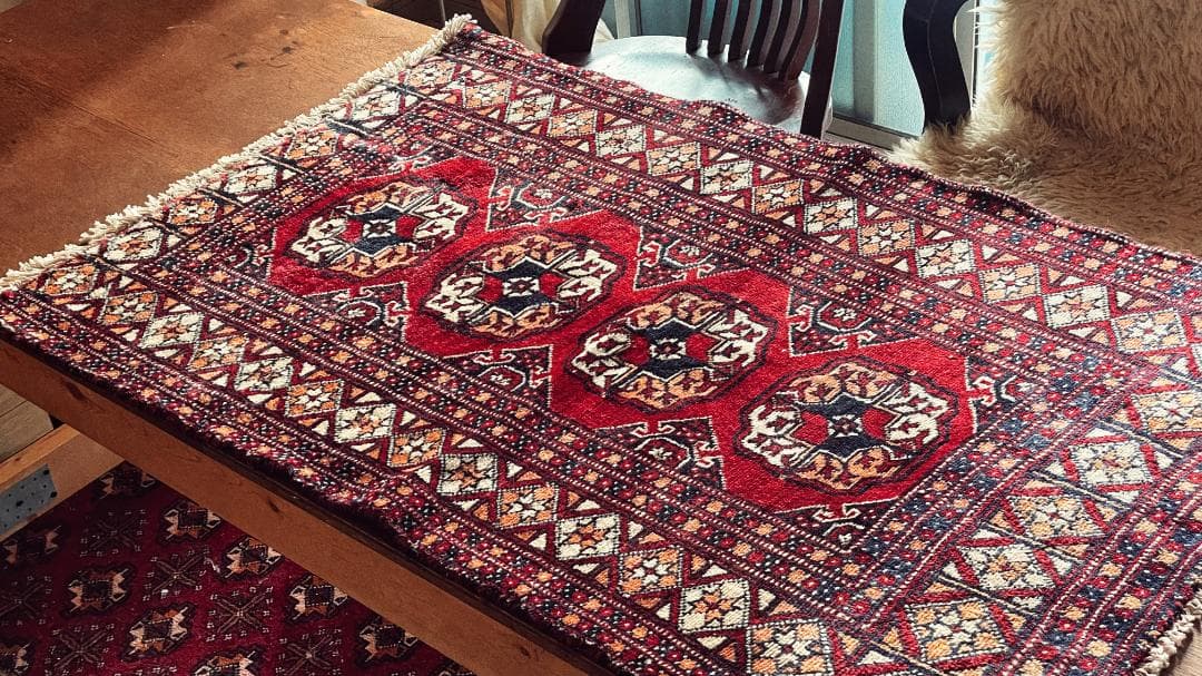 【月末セール】 115×72アフガニスタントルクメン手織りヴィンテージラグギュル