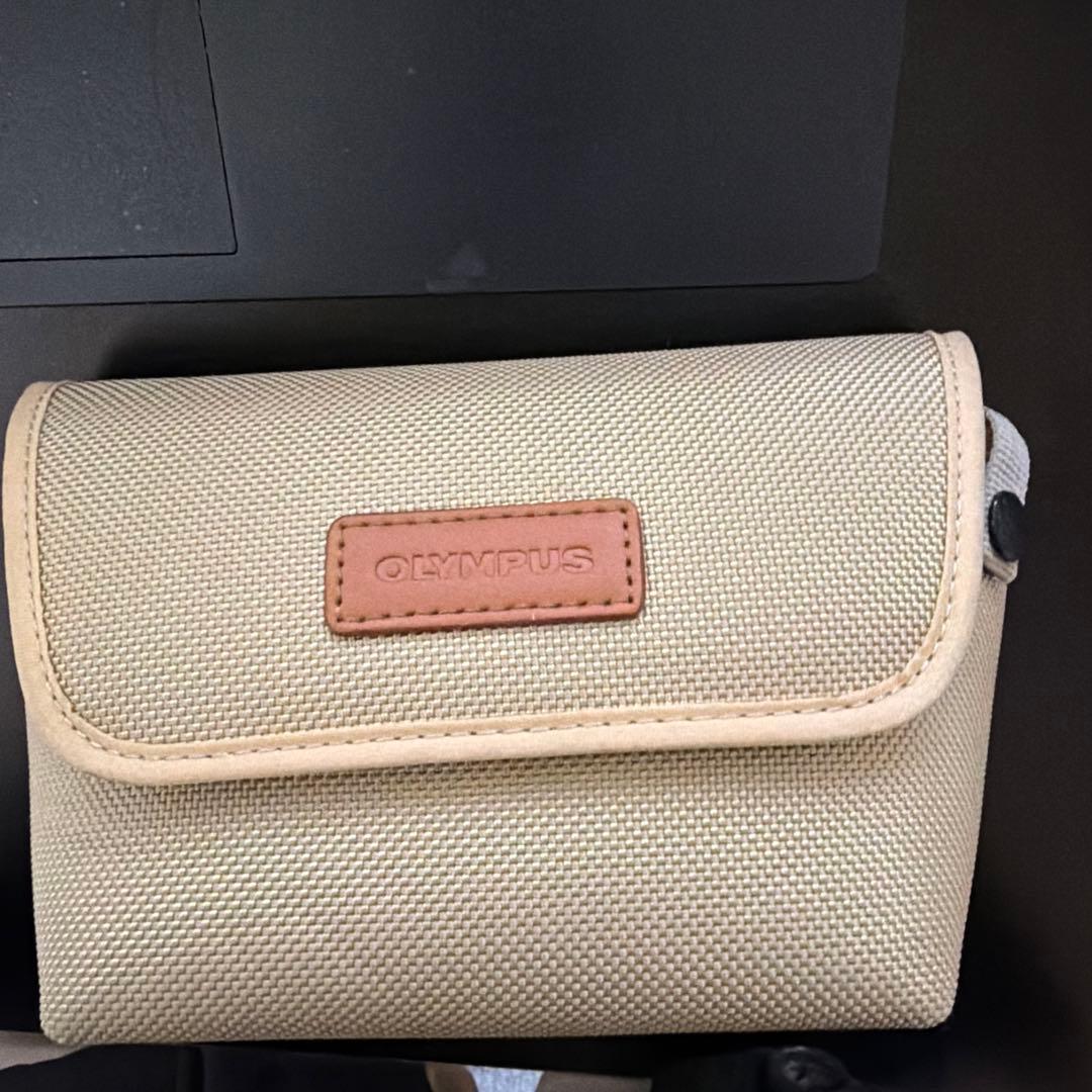 【値下げ】OLYMPUS PEN EP-7 ダブルズームレンズキット