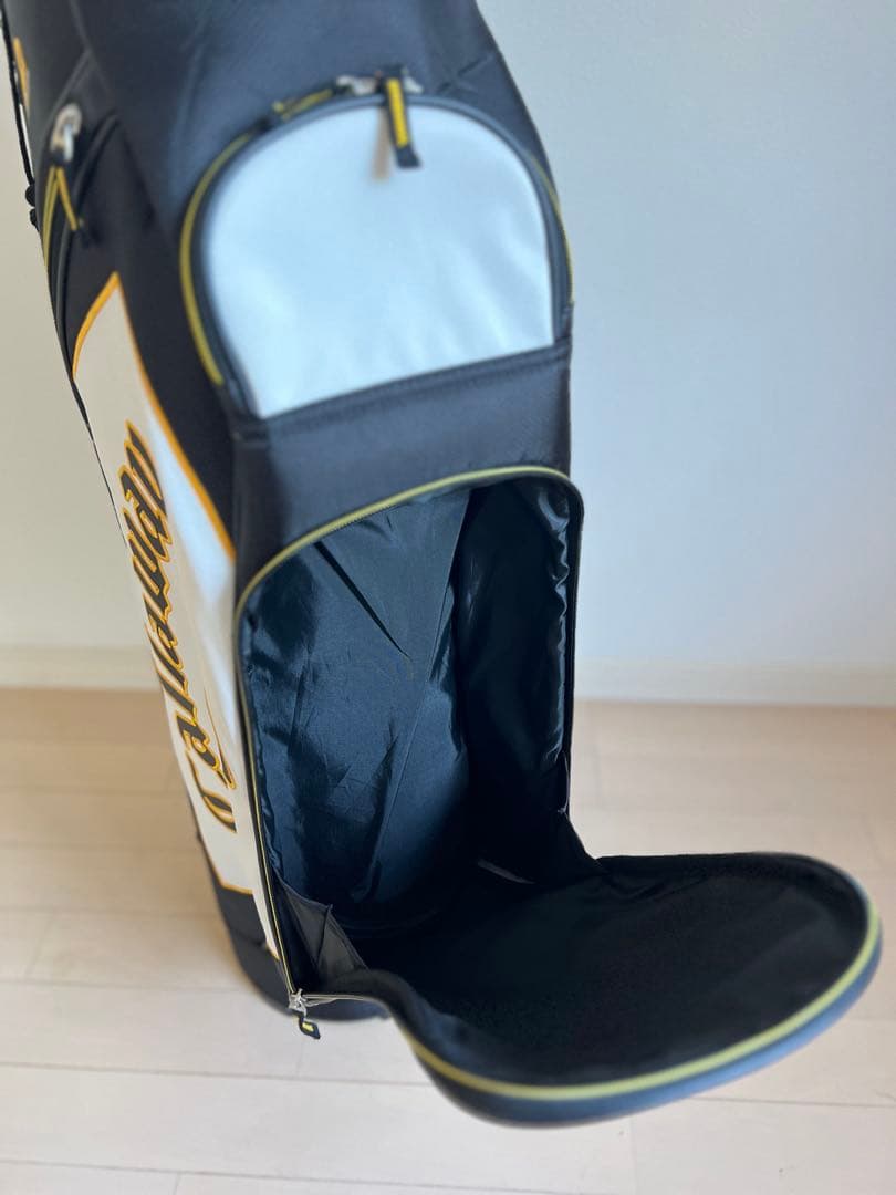 Callaway Warbird キャディバッグ 黒白 ヘッドカバー付き