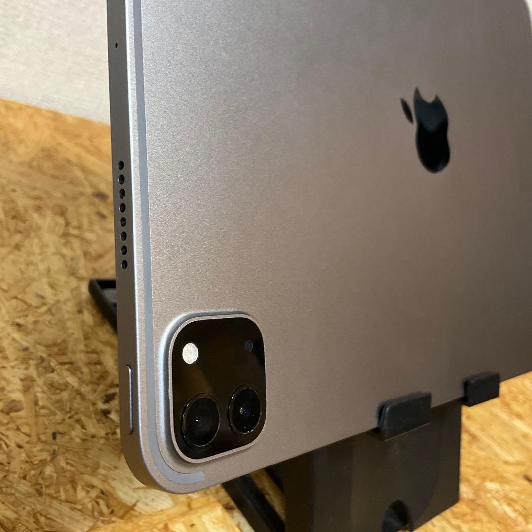 iPad Pro 11インチ 第4世代 Wi-Fiモデル128GB＋充実した付属