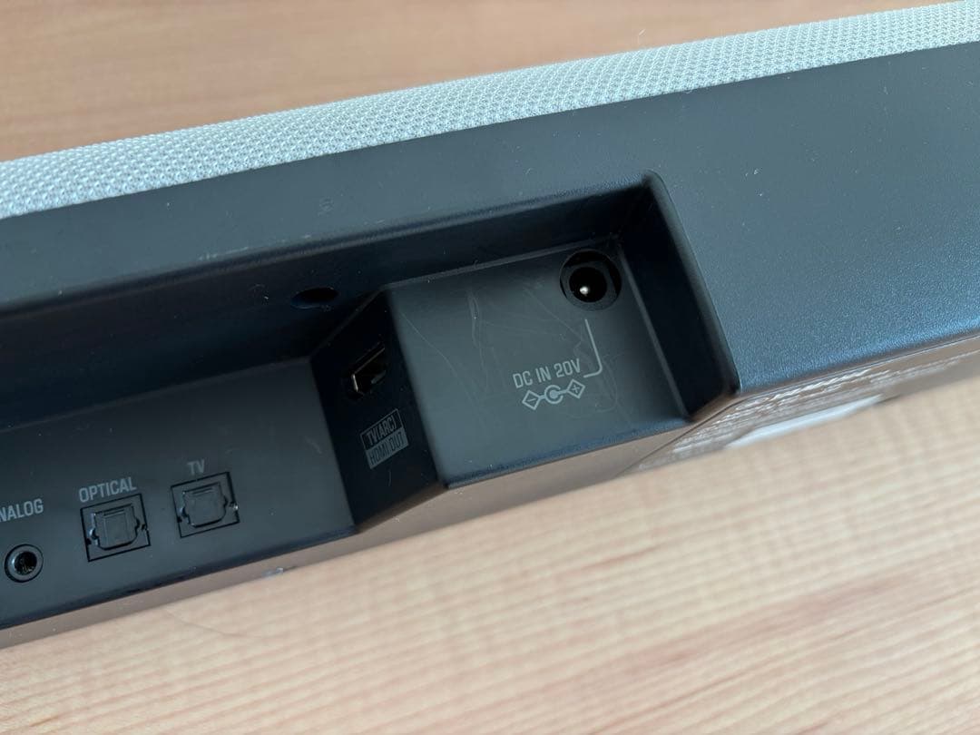 【美品】ヤマハ YAMAHA サウンドバー ホワイト SR-C20A W