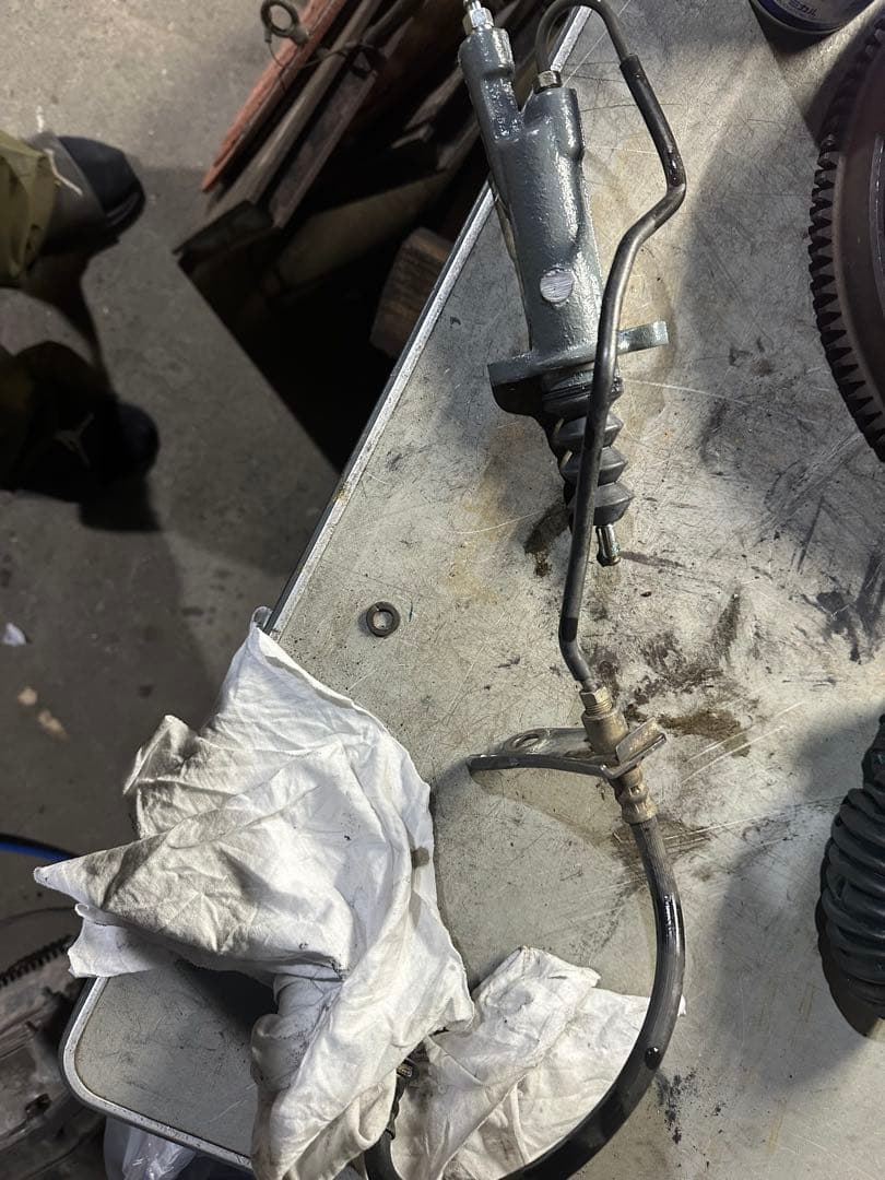 jzx100 レリーズシリンダー