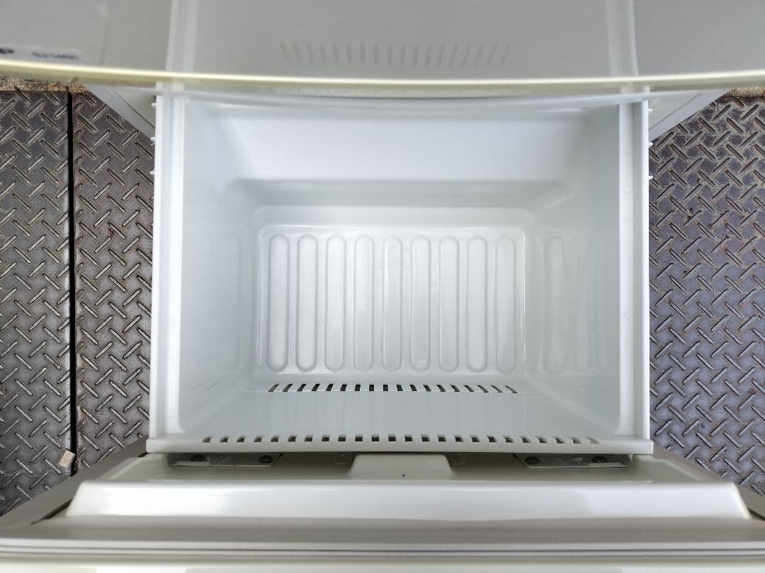 SHARP 冷蔵庫 SJ-14RC-W 137L 2ドア冷蔵庫 ホワイト