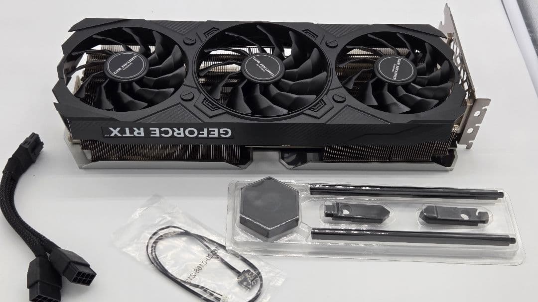 GALAX GeForce RTX4070Ti 本体