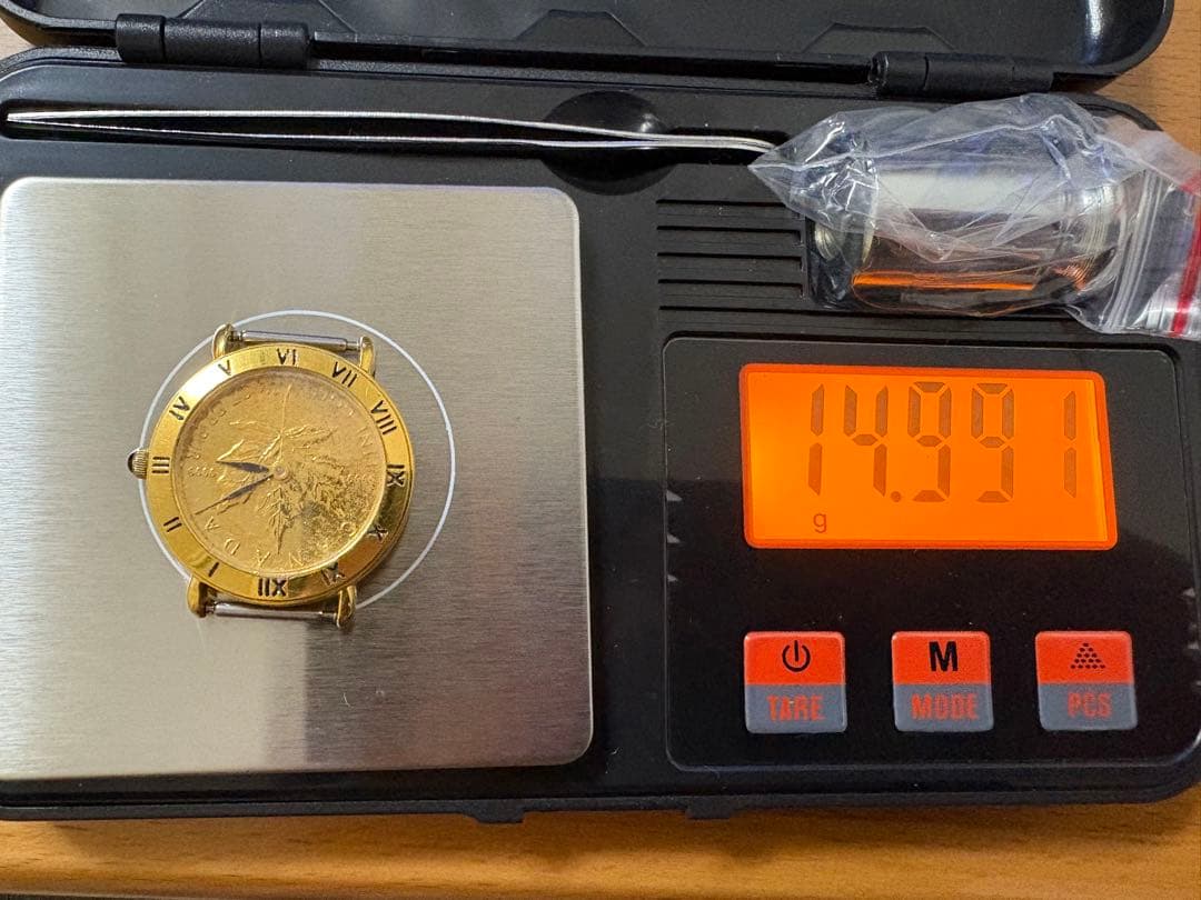 メイプルリーフ金貨埋込1/4oz腕時計スイスNivada社30年以上前の古腕時計