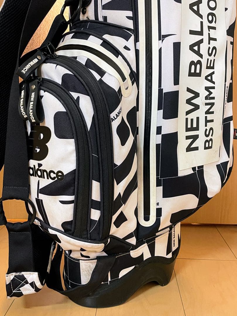 【格安】軽量★ニューバランス★スタンドキャディバッグ★ゴルフバッグ★