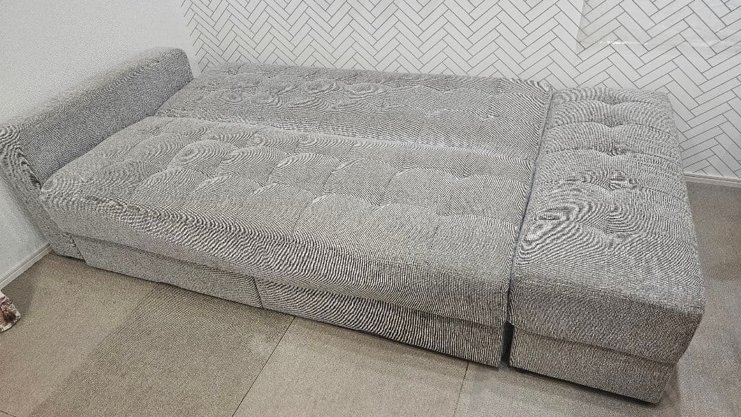 たっぷり収納付きソファーベッド(２～3人がけ、中古品)
