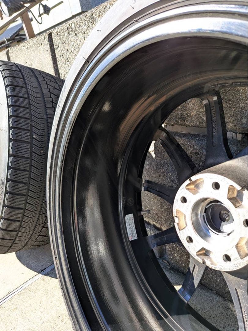 横浜市　225/40R18 スタッドレス　タイヤホイールセット　レクサスISなど
