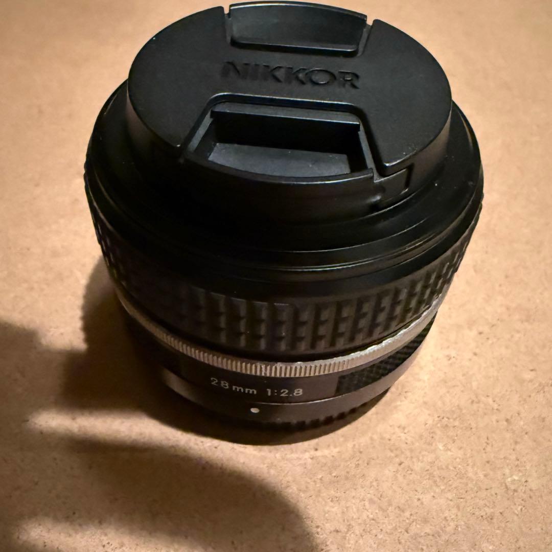 Nikon NIKKOR 28mm f/2.8 SE レンズ