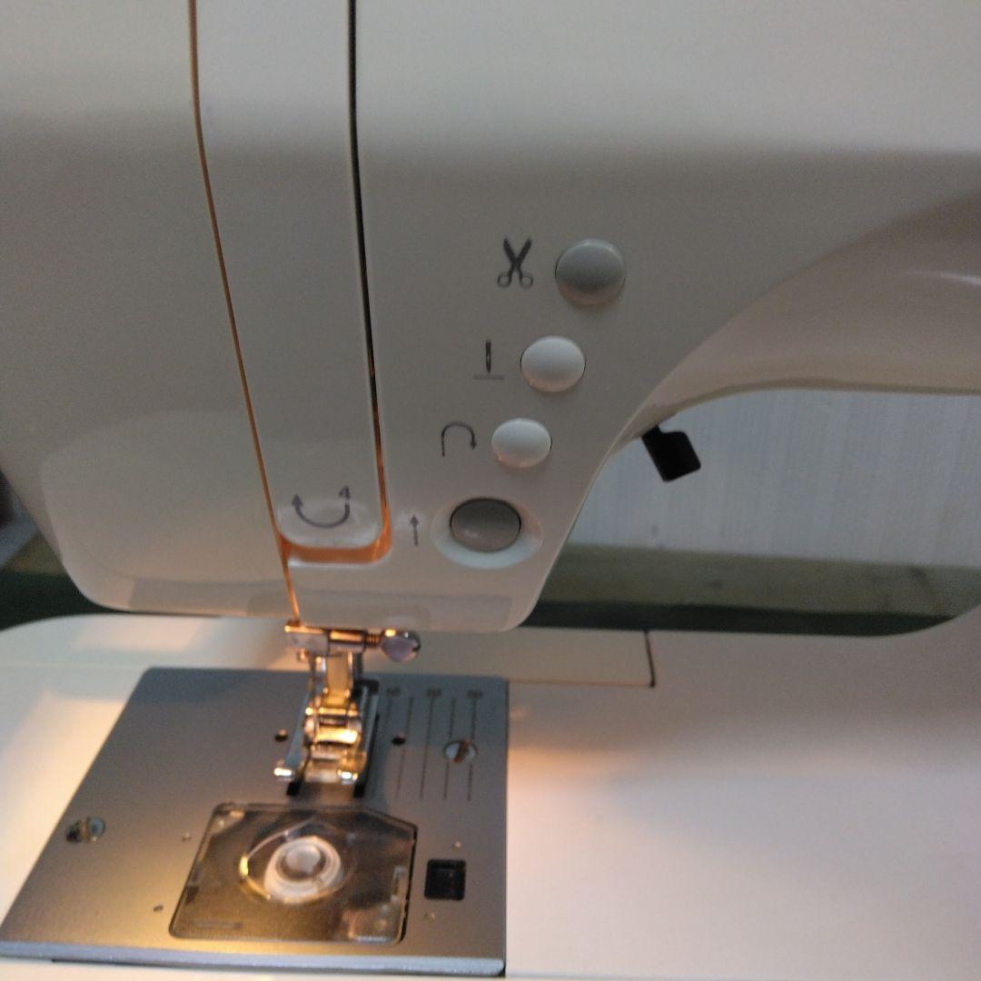 シンガーミシンアプリコット美品。