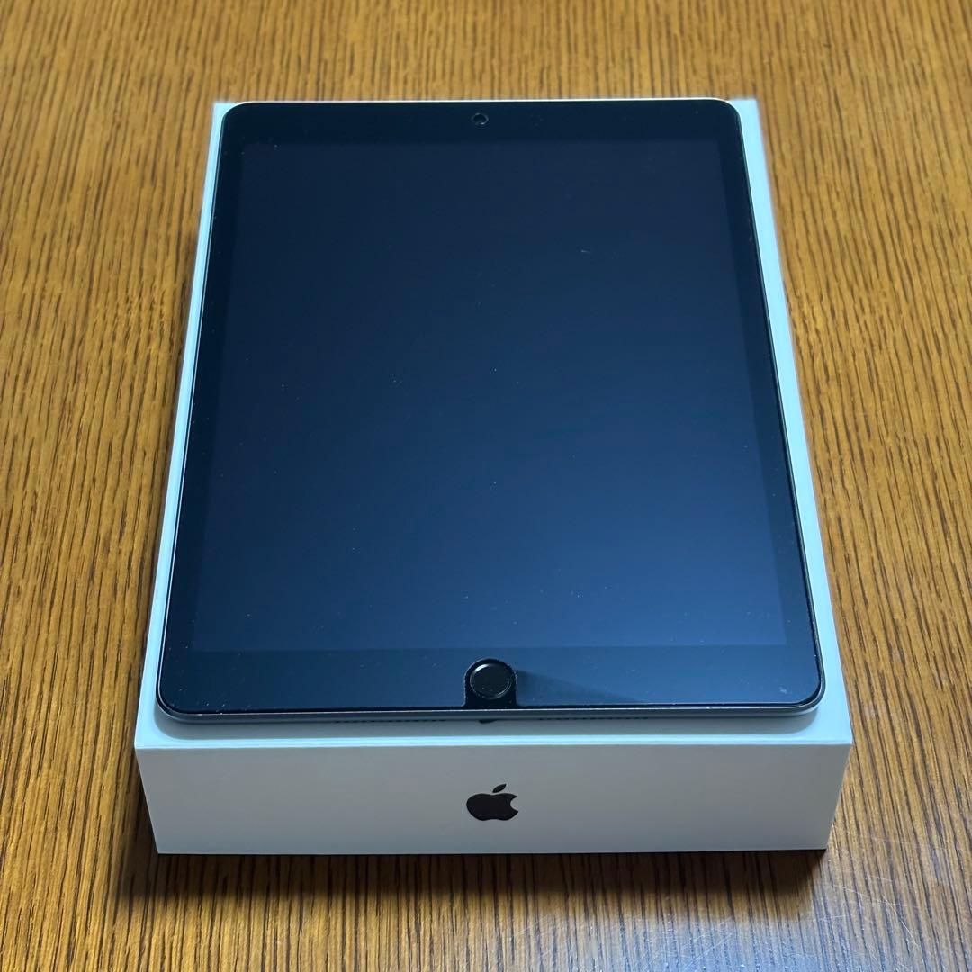 Apple iPad 10.2インチ スペースグレー 64GB 美品