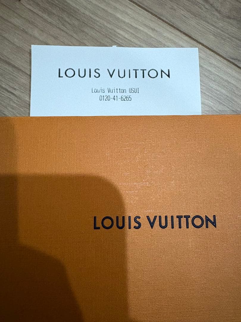 写真追加　ルイヴィトン　トリオメッセンジャー